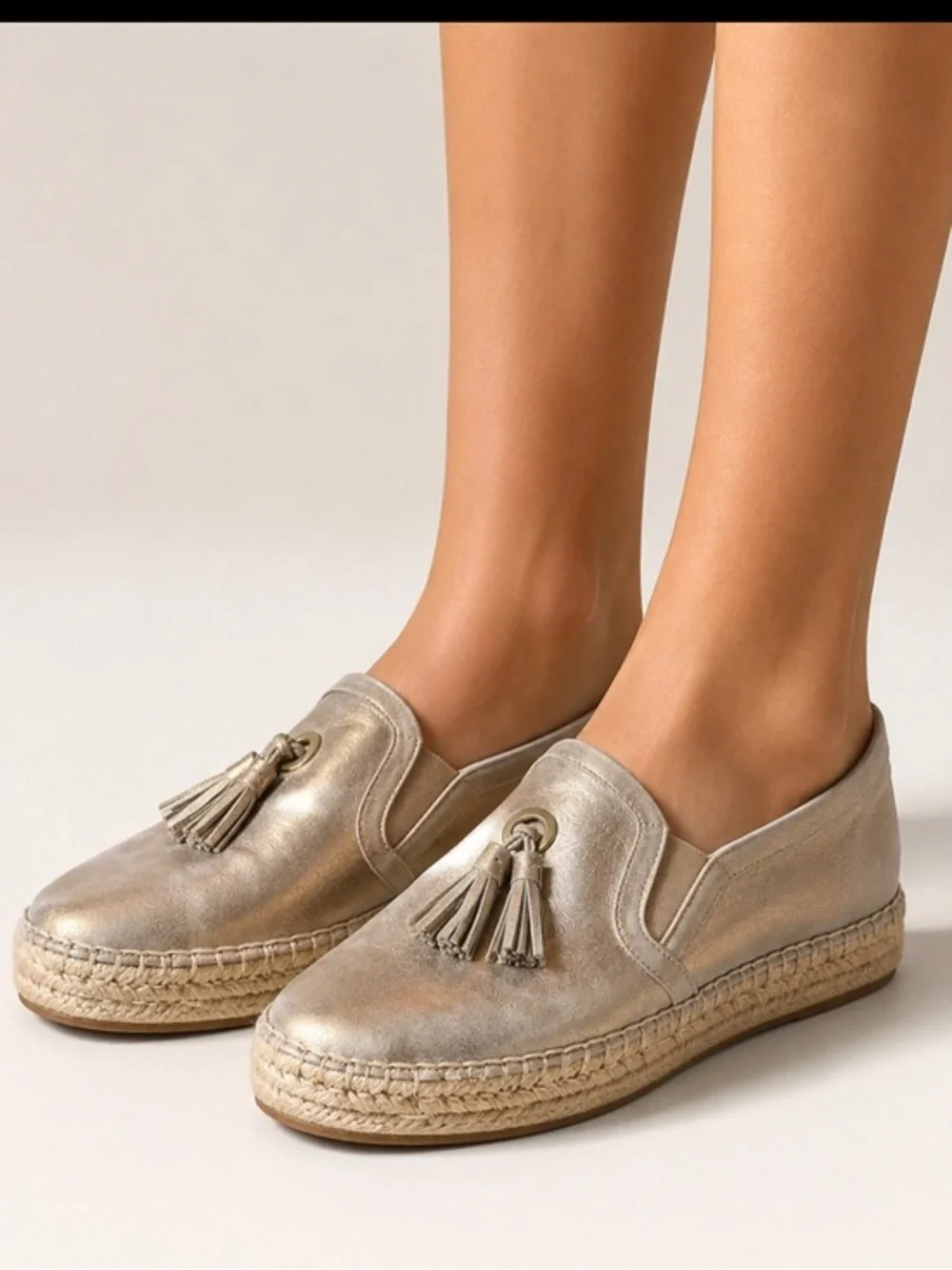 J/Slides Metallic Gold Leather Tassel Platform Espadrilles Size 8.5